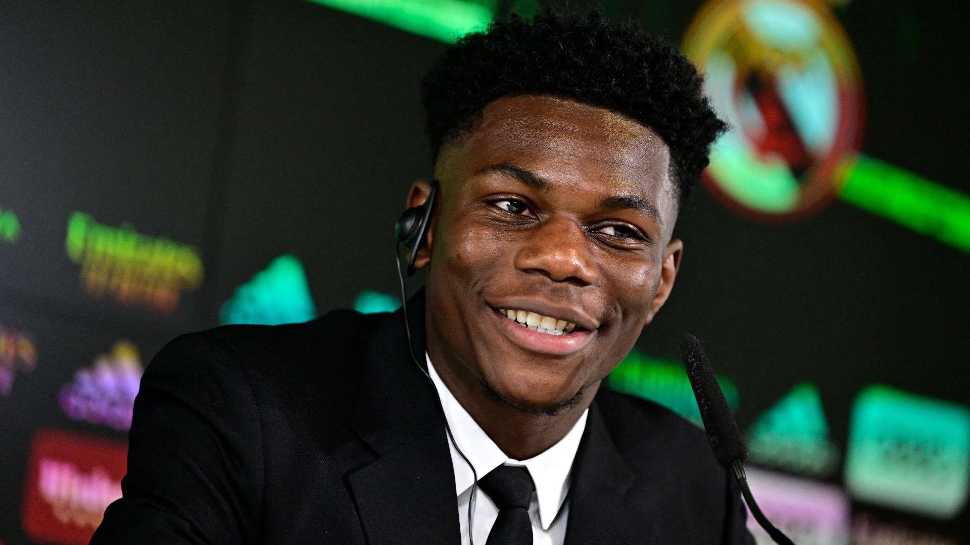 隔扣与他如 隔扣与他如